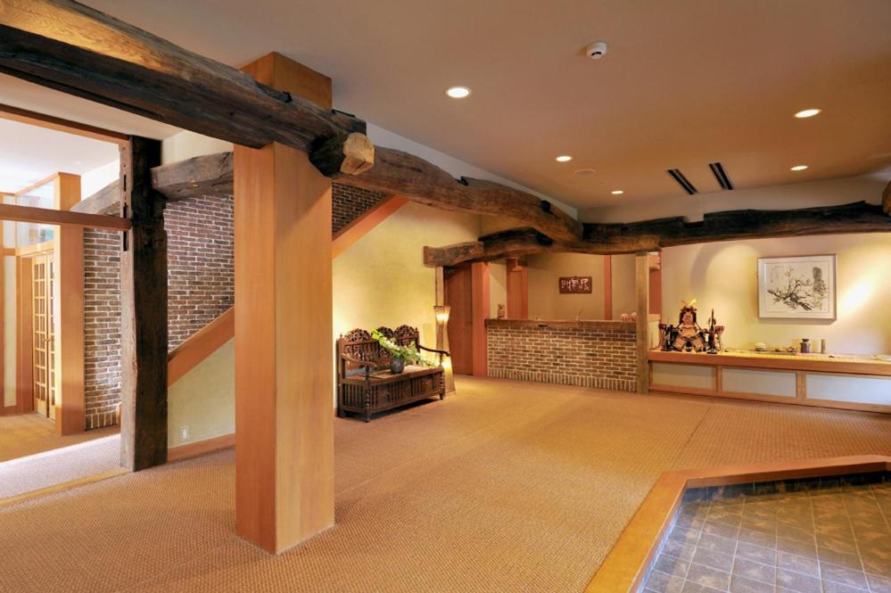 Hakuba Onsen Ryokan Shirouma-So Exterior foto