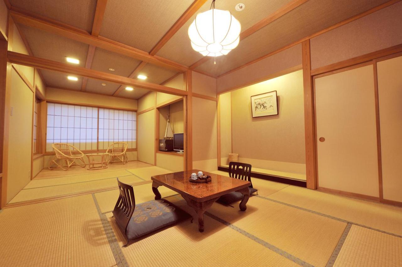 Hakuba Onsen Ryokan Shirouma-So Exterior foto